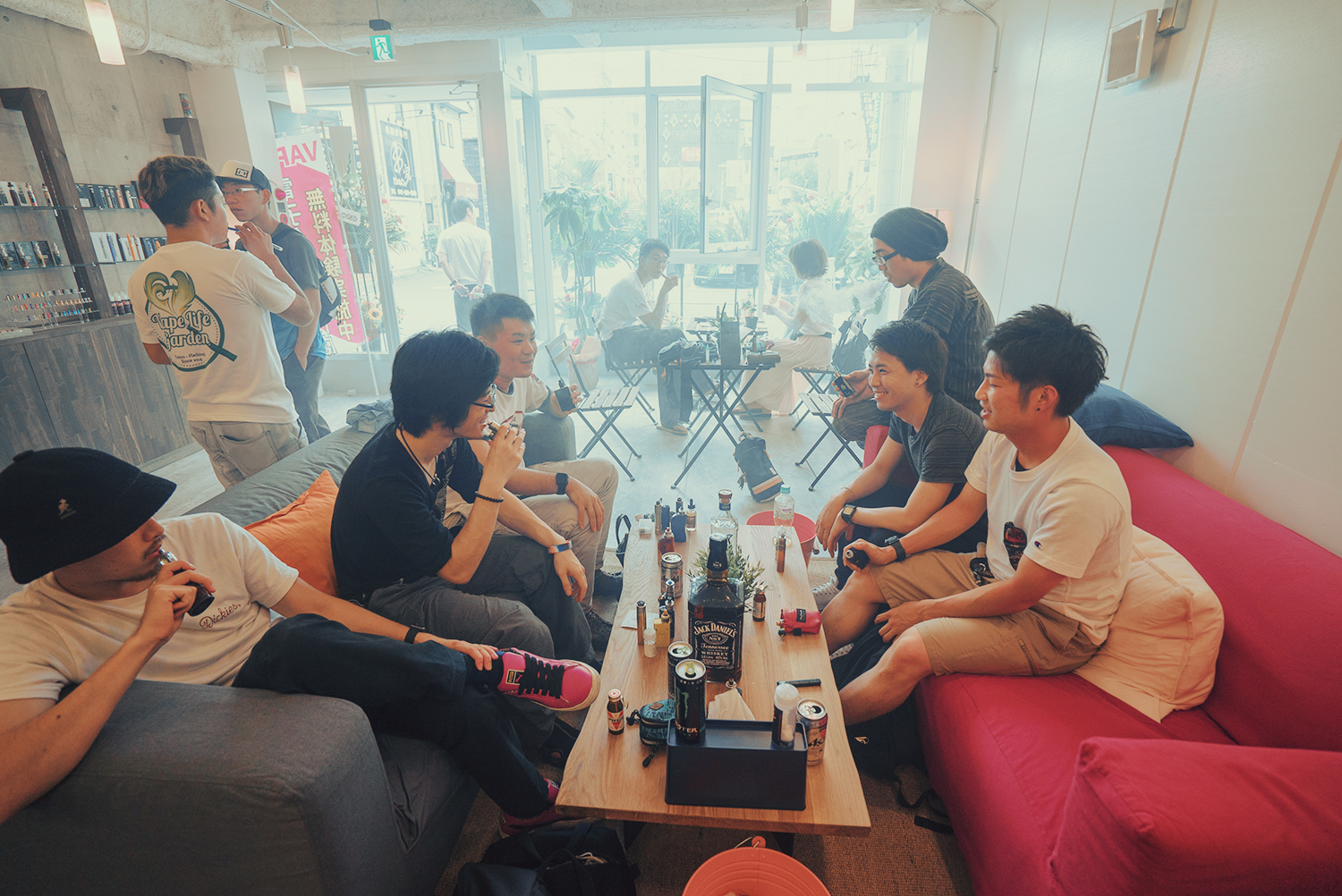 【移転】電子タバコ専門店 Vape life Garden八王子!!