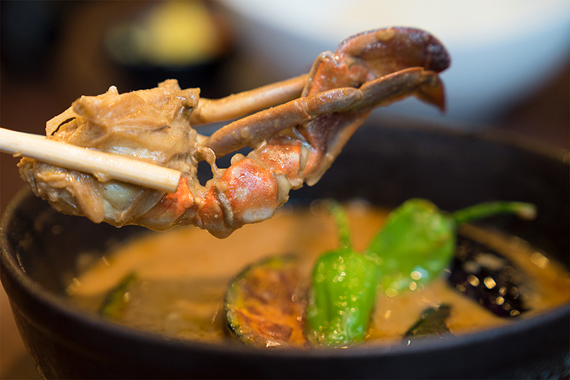 八王子の小樽横丁で蟹が入ったカレーと海鮮丼を食すんだなぁ~