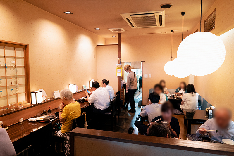 坂福(さかふく)創業100年を超える老舗の激うまリーズナブルランチ!!