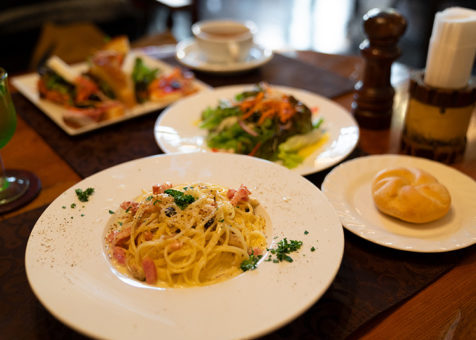 八王子で1番インスタ映えするカフェで900円 の神ランチ パペルブルグ 八王子ジャーニー