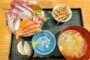 秋の味覚【鮭とイクラの親子丼】を10/1より提供！『海鮮和食 なるき』